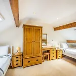 בית נופש Warth House - Uk44209 אינגלטון